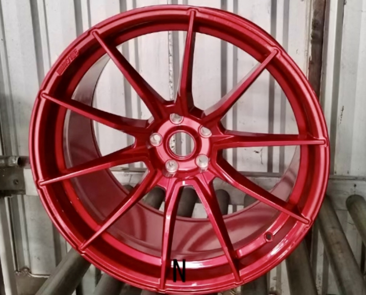 Motec Ultralight candy red 8,5x19 LK5x112 ET43